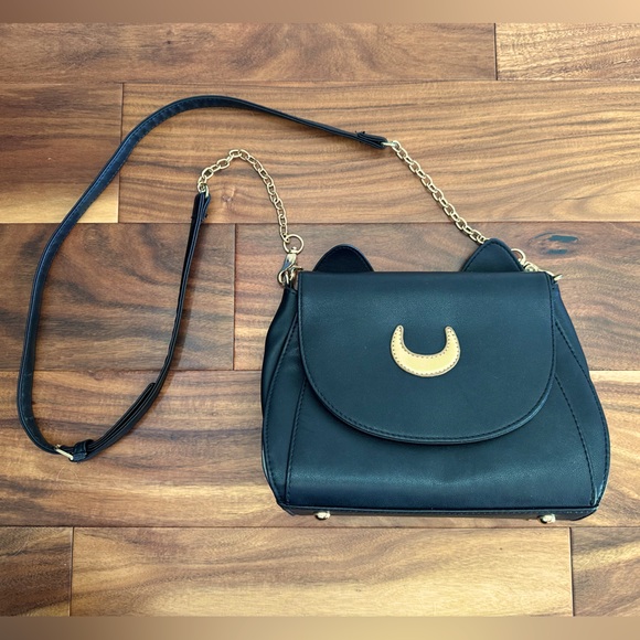 Handbags - NWOT Sailor Moon Luna Cat Black Crossbody Bag